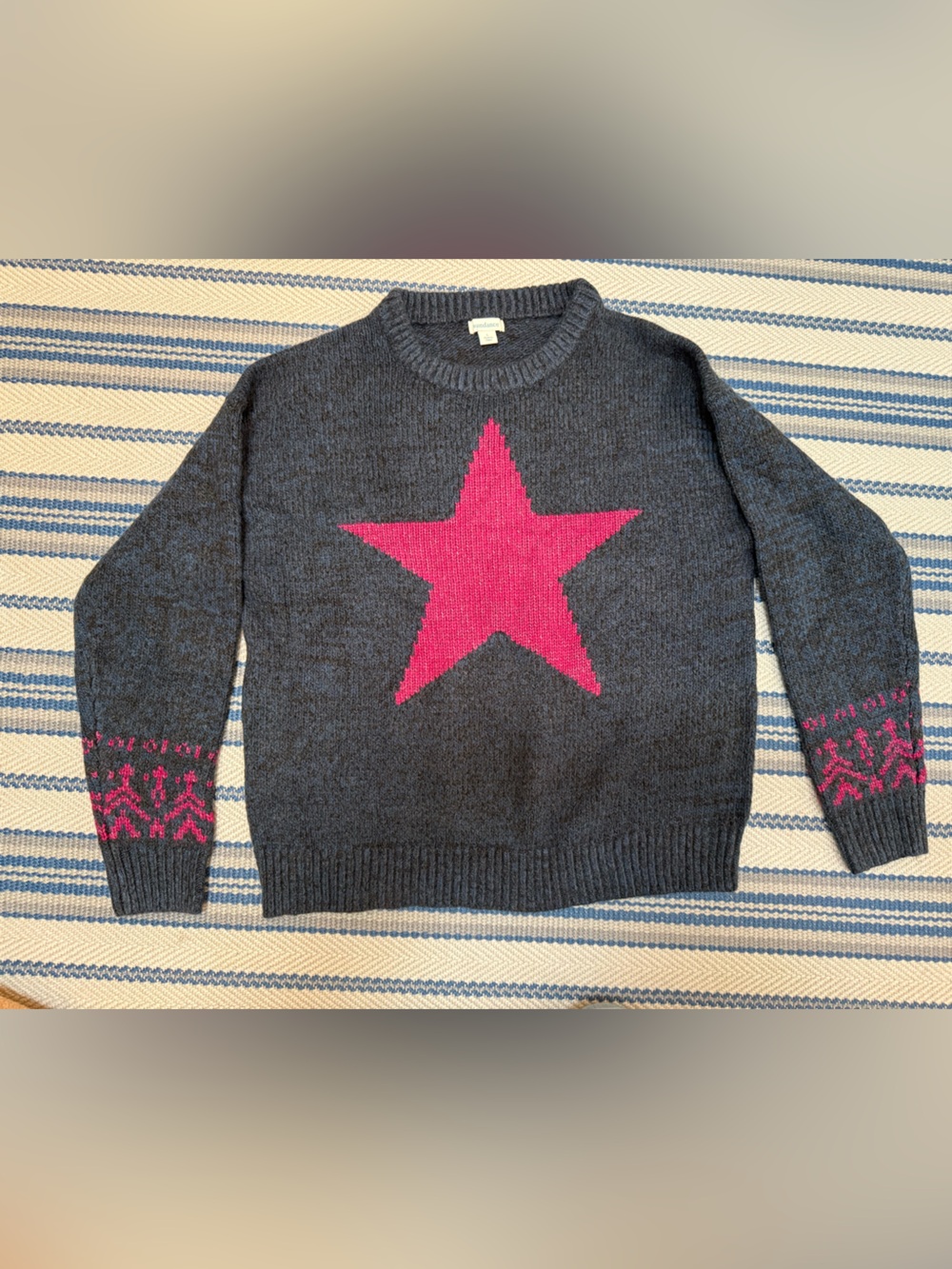 Sundance Dark Gray Crewneck Sweater with Pink Star